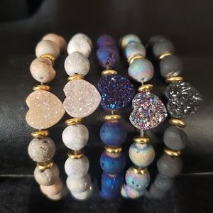 Titanium Crystal Agate Druzy Quartz Geode Heart Shape stretch bracelets.